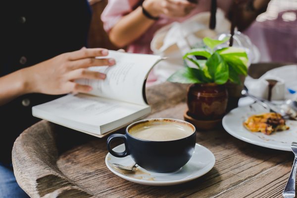 chuỗi F&B - Quán cà phê hoài niệm